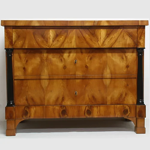 Restaurierung Biedermeier-Kommode